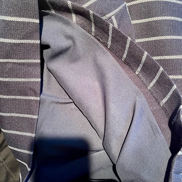 Banana Republic Navy
Stripe Faux Wrap A-Line Skirt Banana Republic Factory - Picture 10 of 10